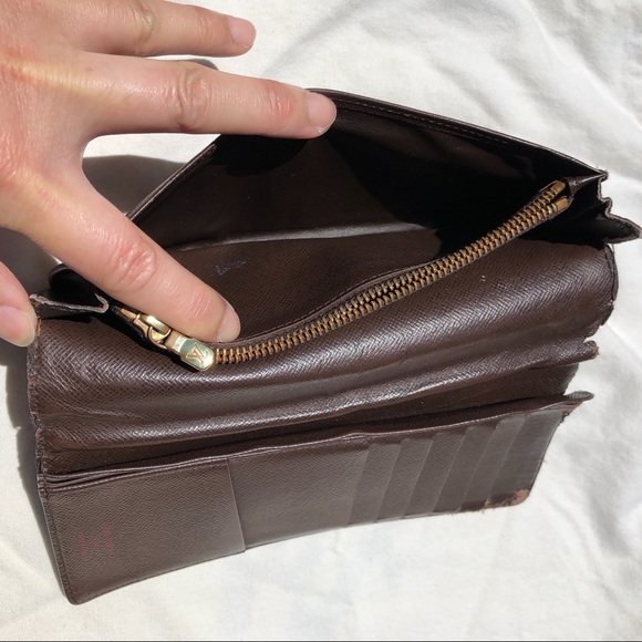 Louis Vuitton Damier Ebene Brazza Wallet - Picture 7 of 14